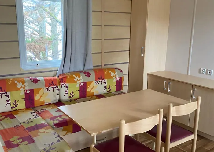 Mobil Cosy, & Piscine Chauffee